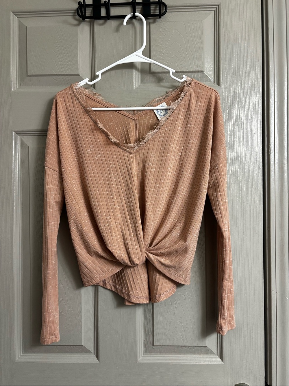 Women's Lace-Trim Twist Front Long Sleeve Top - pink